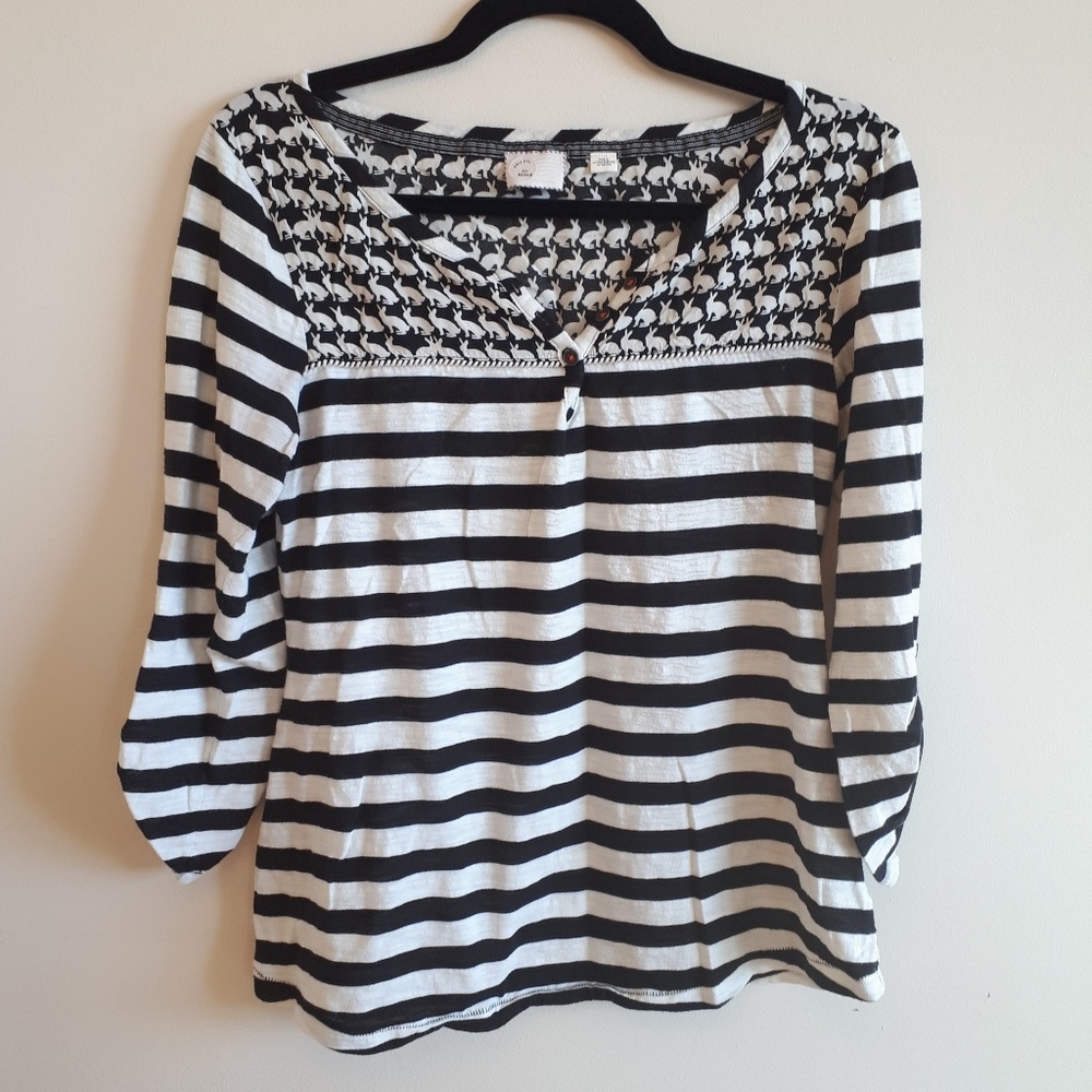 Postmark Henley top ft rabbits!